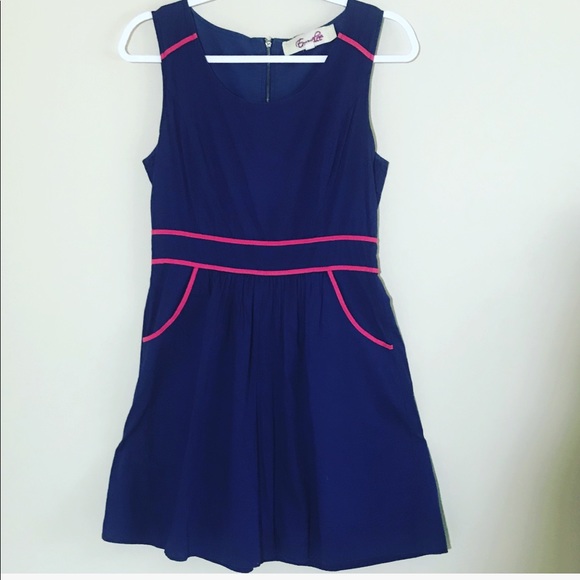 Price Drop ❗️EmmeLee blue dress with pink 💝piping - Picture 2 of 6